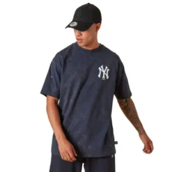 New Era NY Yankees Washed Pack Graphic Tee